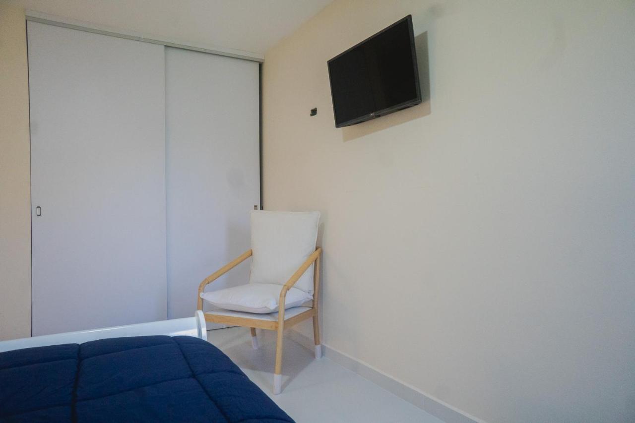 Pavia'S Centerpoint Oasis Apartment Oranjestad Exterior photo