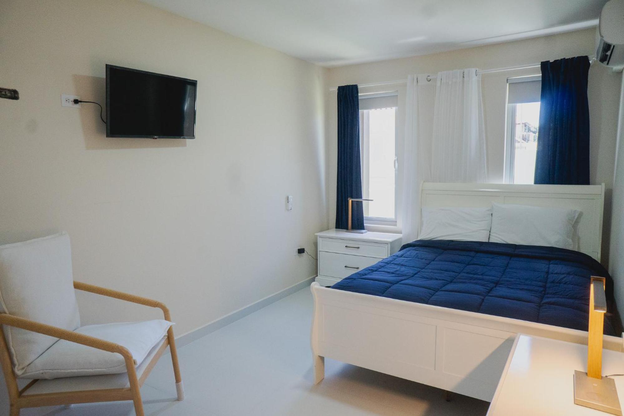 Pavia'S Centerpoint Oasis Apartment Oranjestad Exterior photo